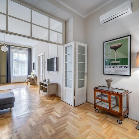 Jokai Hideaway Apartment Budapest Exterior photo